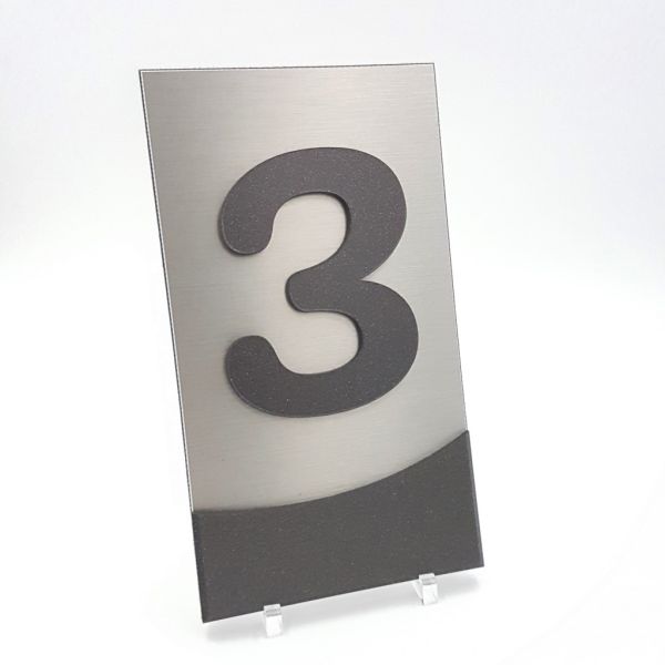Numéro de maison moderne compact